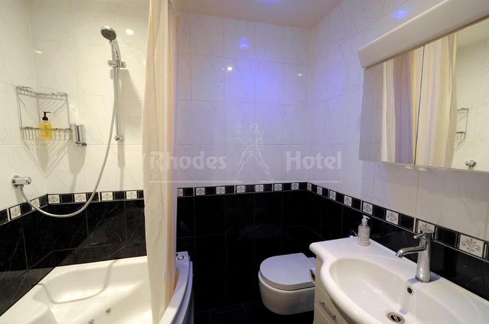 Rhodes Hotel Λονδίνο Εξωτερικό φωτογραφία